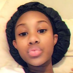 Meet your Posher, Jada